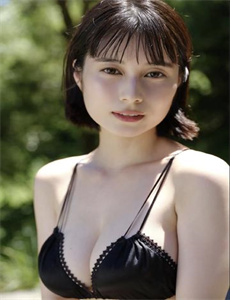 少女播放视频大全-美女被抽插舔B到哭内射视频